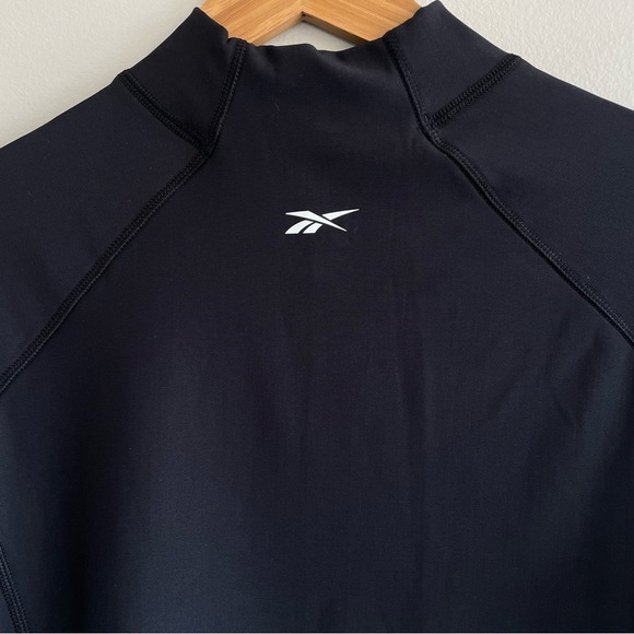 Reebok Women's Cold Compression Long Sleeve Top Size XL Black - Picture 2 of 11